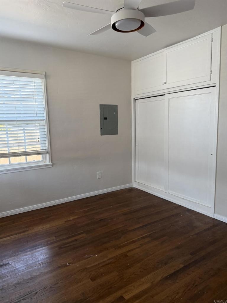 4879 Dixie Drive - Photo 3