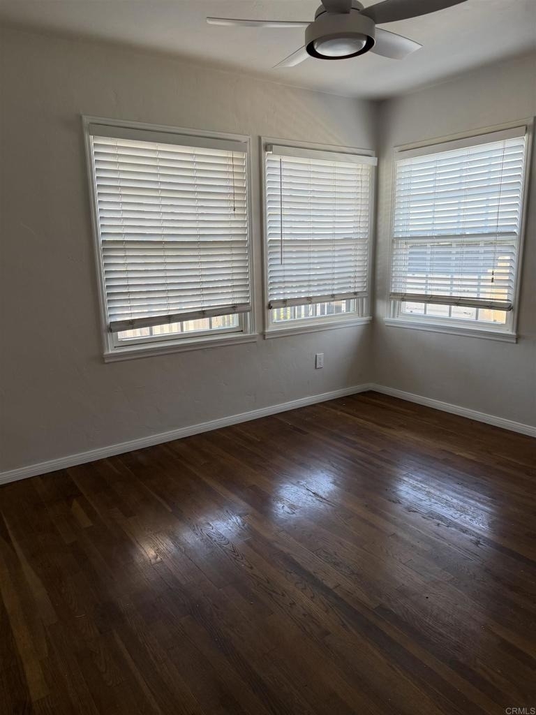 4879 Dixie Drive - Photo 2
