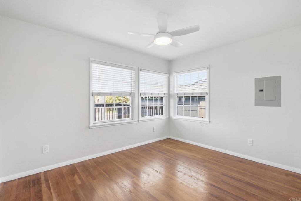 4879 Dixie Drive - Photo 25