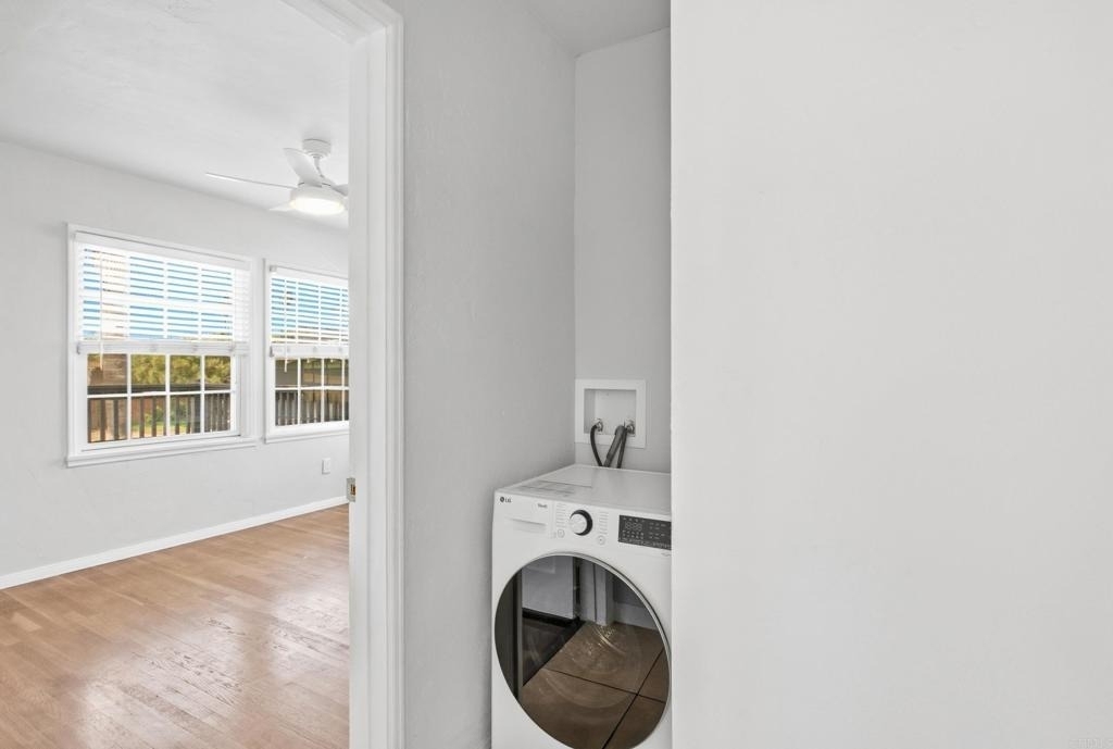 4879 Dixie Drive - Photo 28