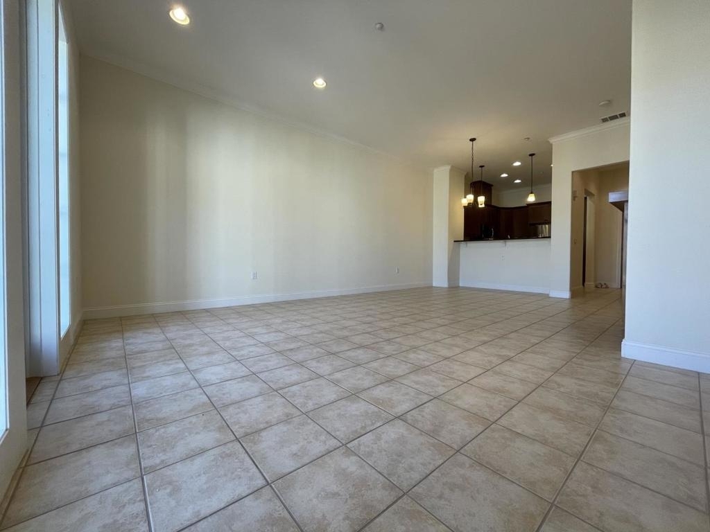 2881 Meridian Avenue - Photo 10