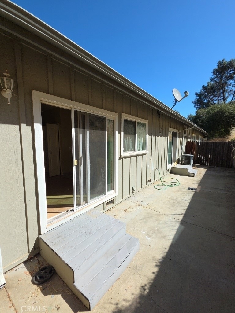 10401 Point Lakeview Road - Photo 9