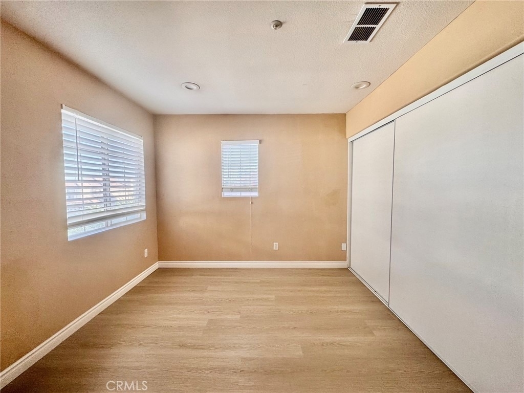 14880 Southend Street - Photo 14