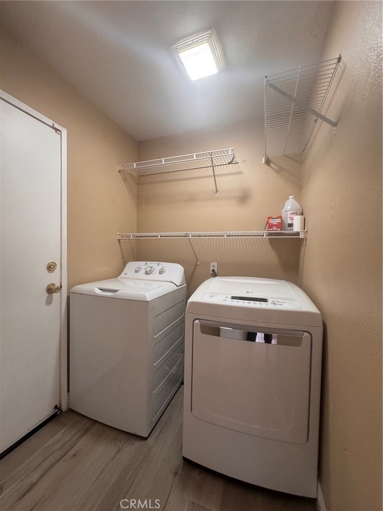 14880 Southend Street - Photo 23