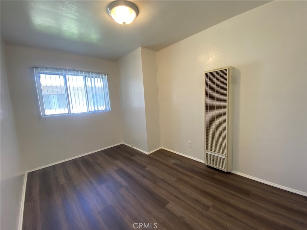 10922 Evans Street - Photo 2