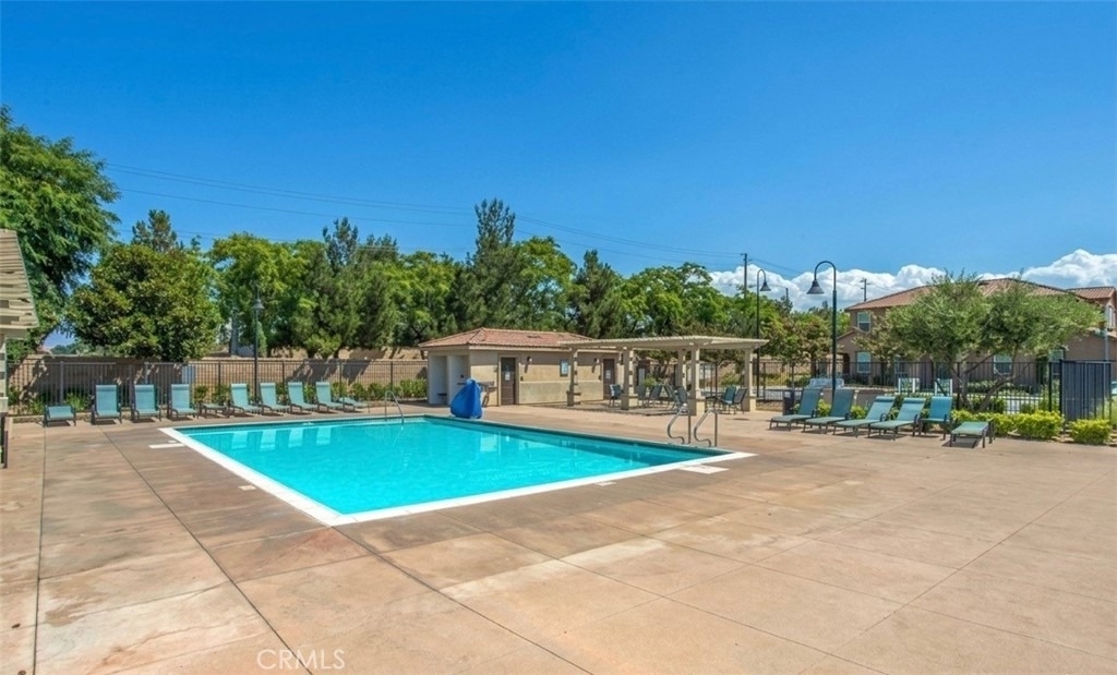 2116 Lavender - Photo 2