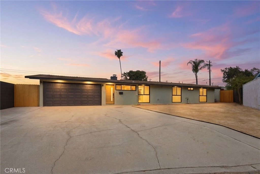 1261 E Ada Ave - Photo 1