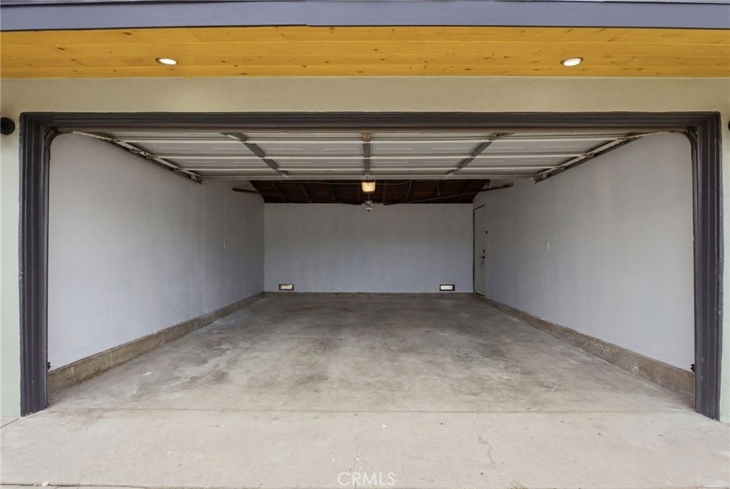 1261 E Ada Ave - Photo 18