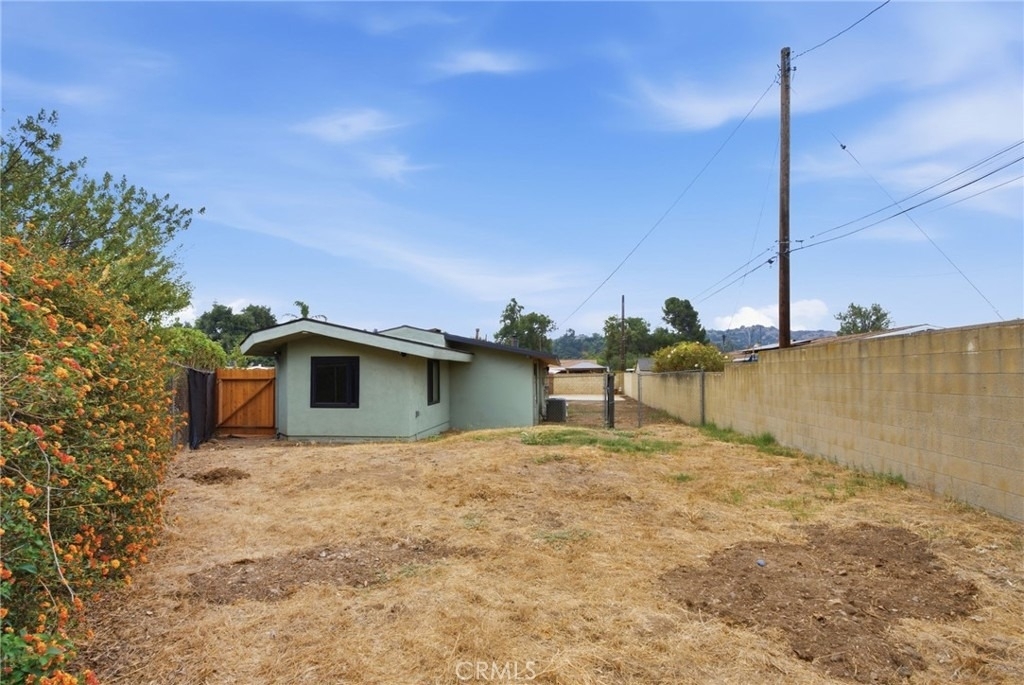 1261 E Ada Ave - Photo 22