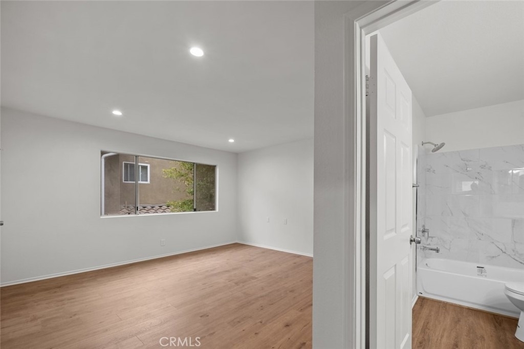 731 E Cypress Avenue - Photo 11