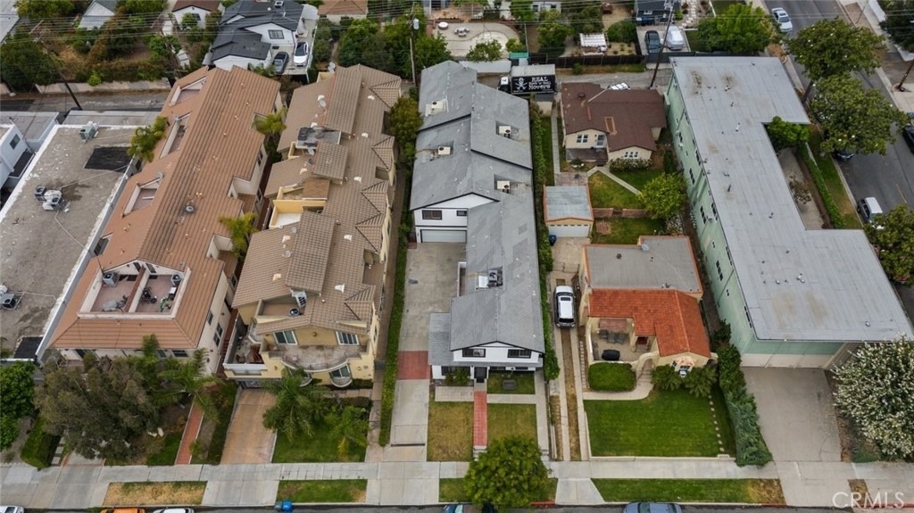 731 E Cypress Avenue - Photo 2