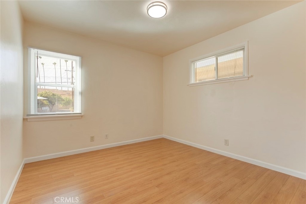 1149 Winchester Avenue - Photo 17