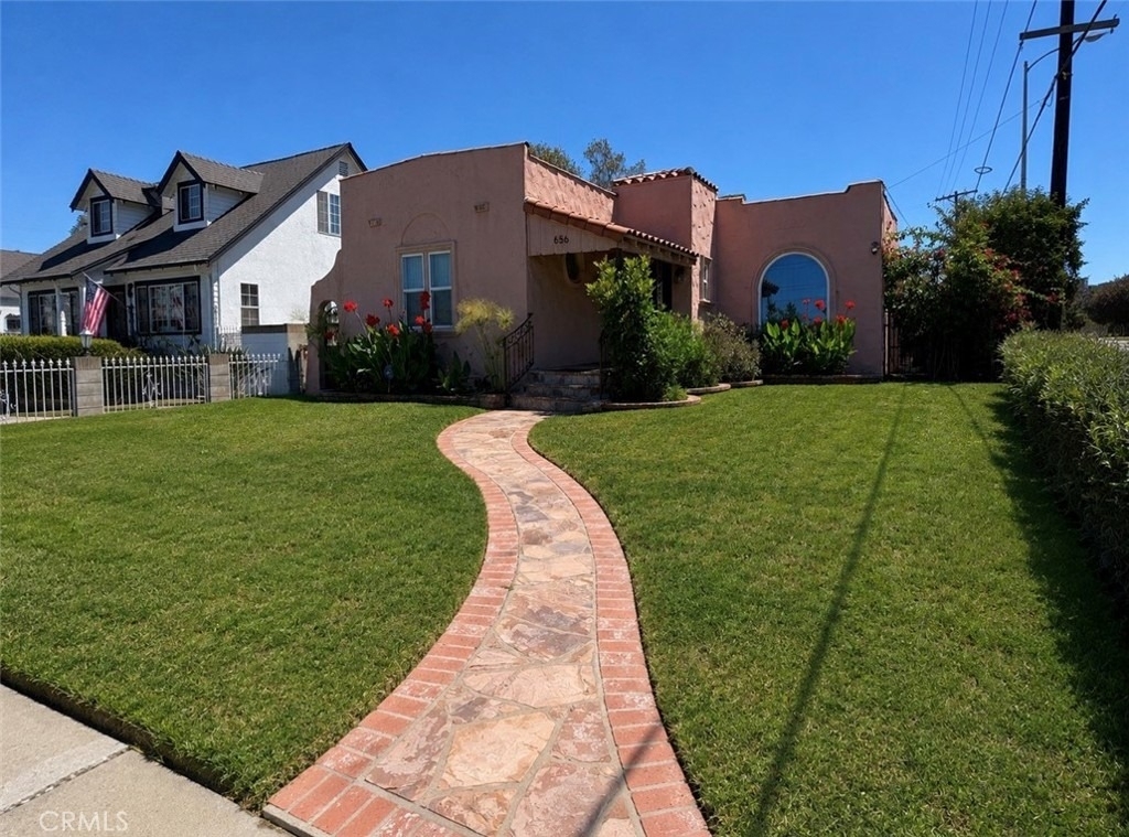 656 W 117th - Photo 1