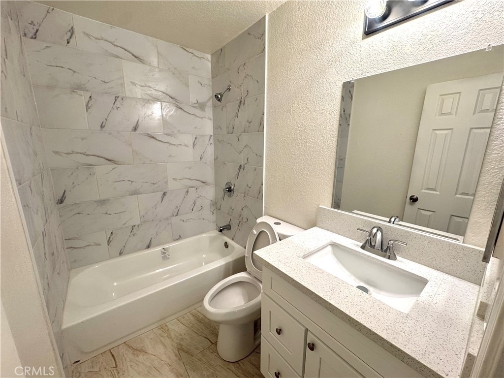 16214 Juniper Street - Photo 4
