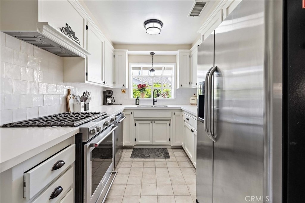 431 N Vermont Avenue - Photo 11
