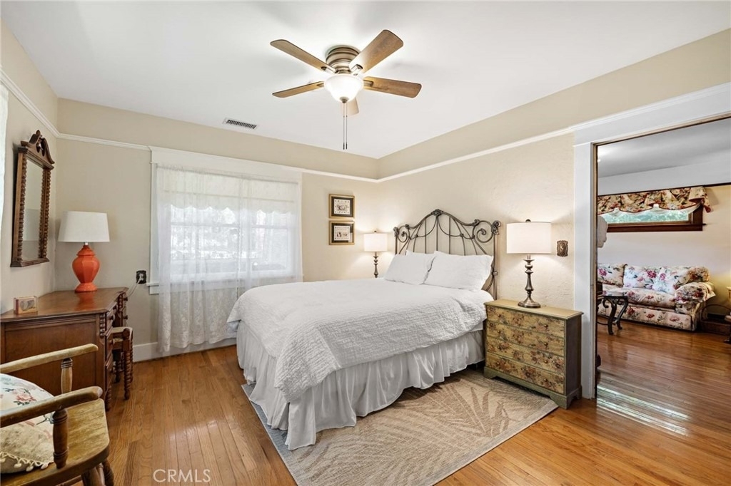 431 N Vermont Avenue - Photo 8