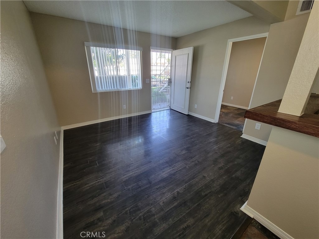 3640 Oak Creek Drive - Photo 2