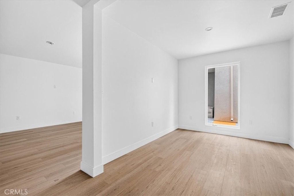 270 11th - Photo 7