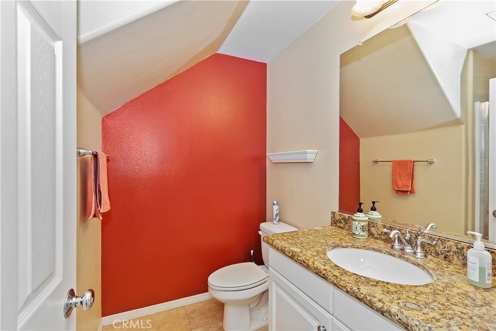 617 Mckenna Street - Photo 3