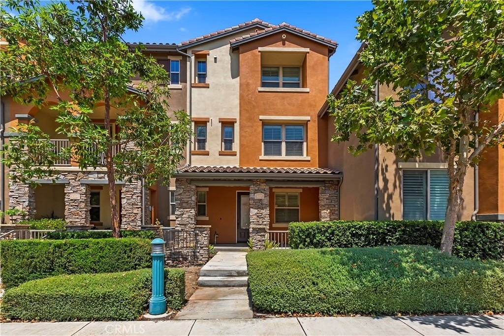 617 Mckenna Street - Photo 1
