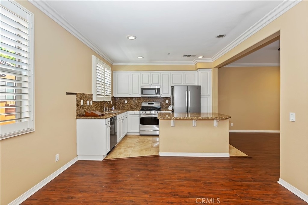 617 Mckenna Street - Photo 9