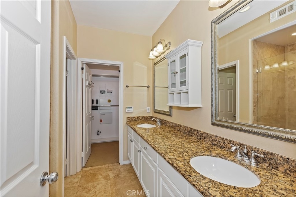 617 Mckenna Street - Photo 13