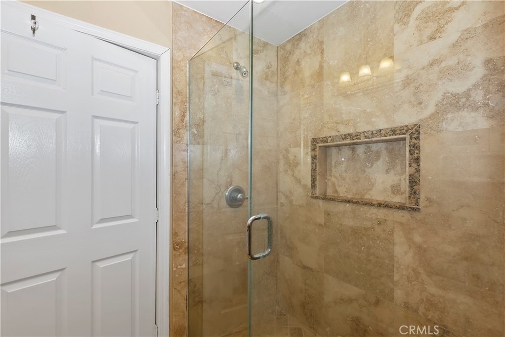 617 Mckenna Street - Photo 14