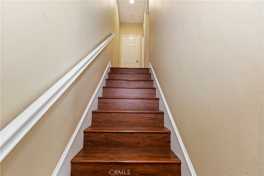 617 Mckenna Street - Photo 5