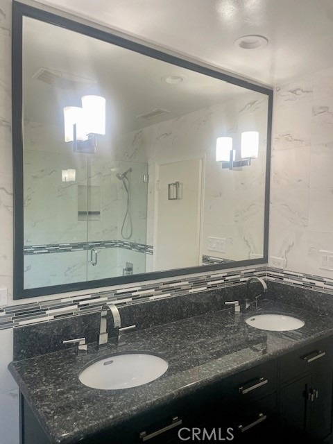 1815 Oakwood Avenue - Photo 17