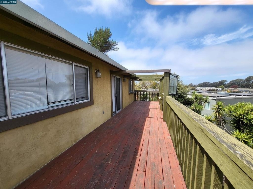 5215 Bayview Ave - Photo 18