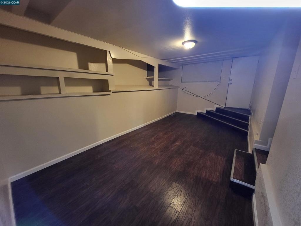 5215 Bayview Ave - Photo 14