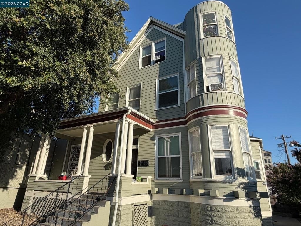 529 Carolina St - Photo 9