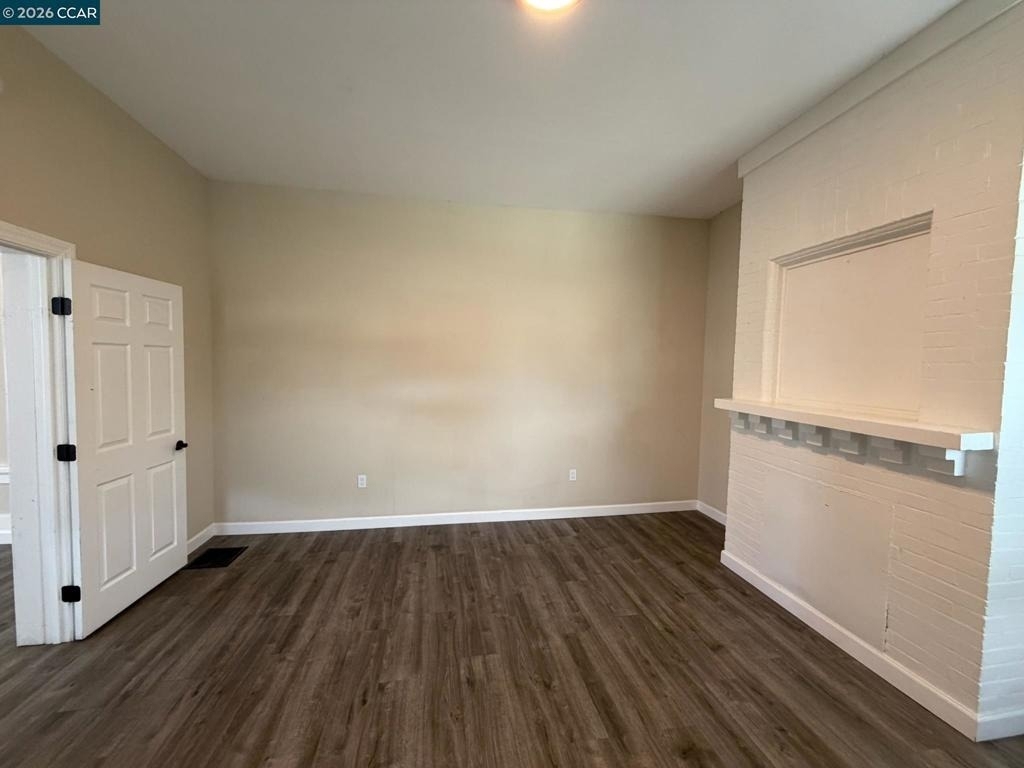 529 Carolina St - Photo 3