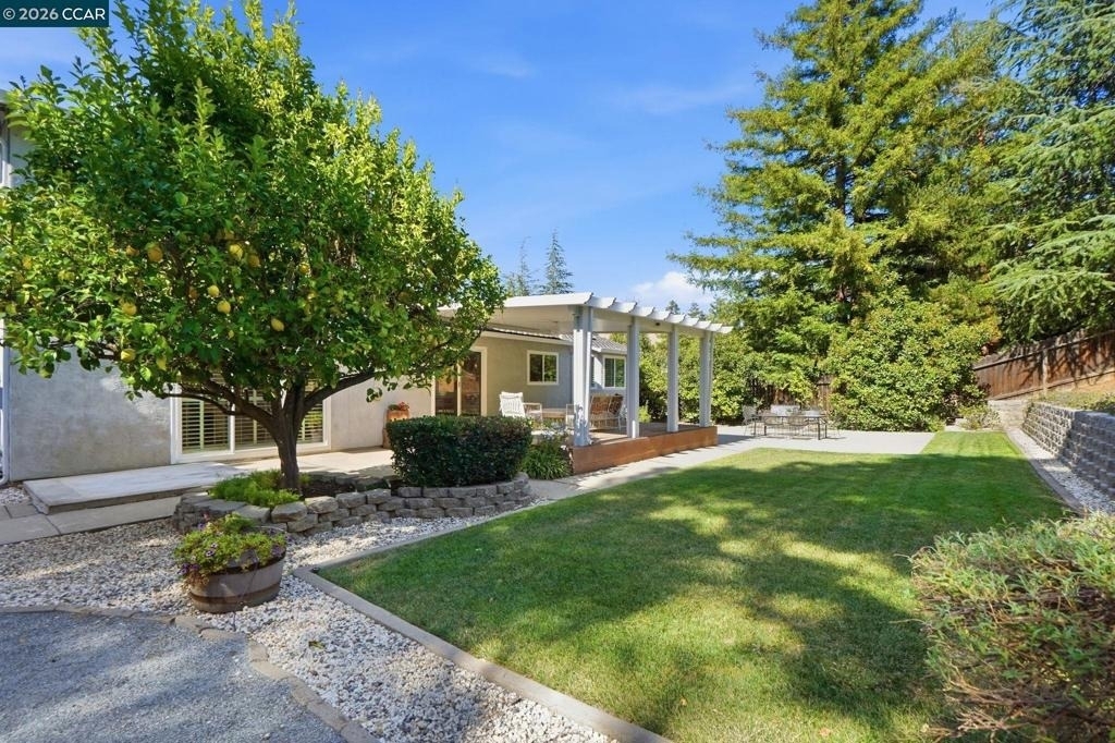 717 Bloching Cir - Photo 39