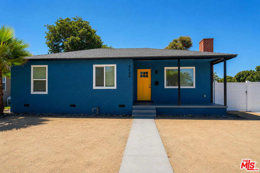 4549 Walnut Avenue - Photo 0