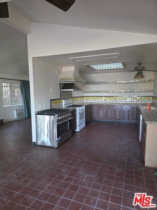 17320 Grand Avenue - Photo 47