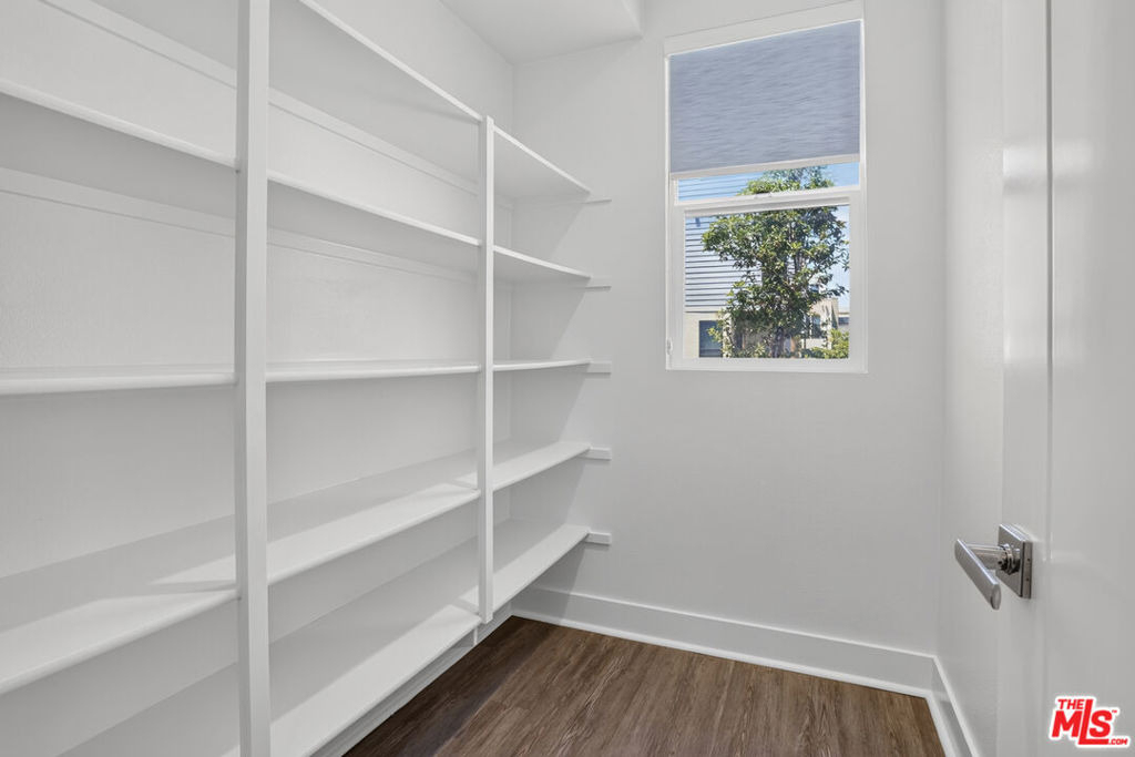1678 Topanga - Photo 14