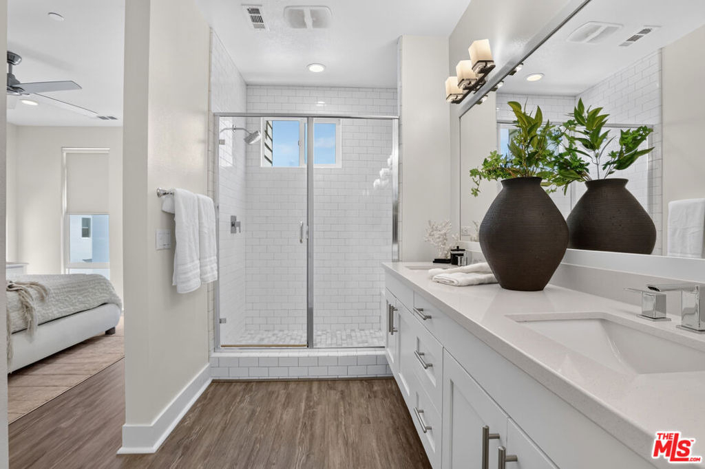 1678 Topanga - Photo 18