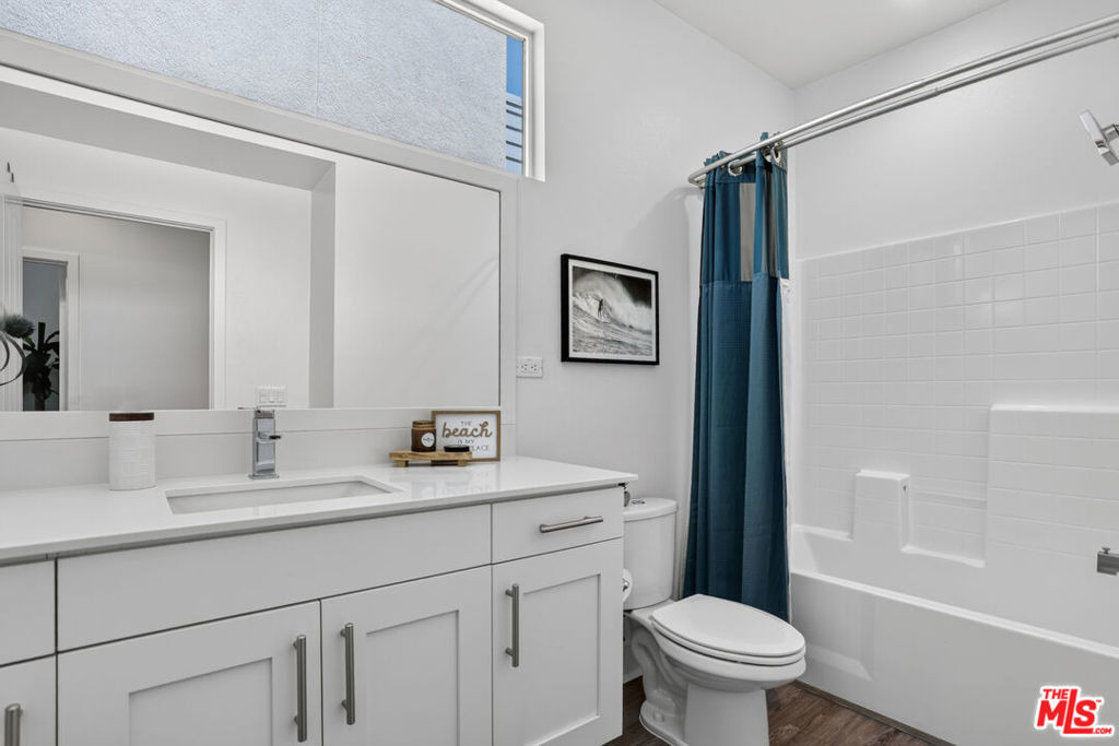 1678 Topanga - Photo 22