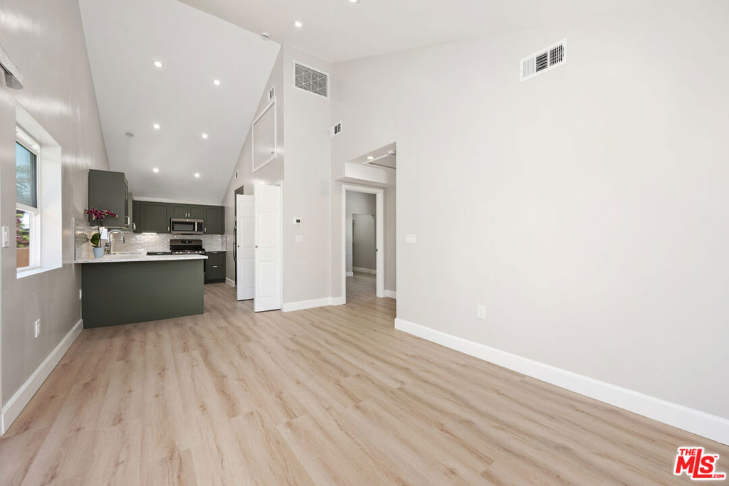 2329 Selby Avenue - Photo 1