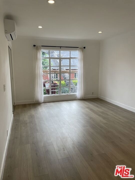 1254 N Orange Grove Avenue - Photo 15