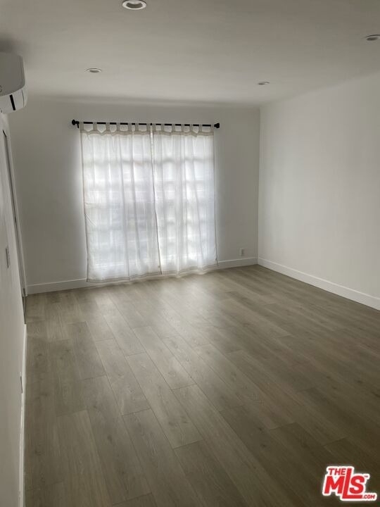 1254 N Orange Grove Avenue - Photo 1