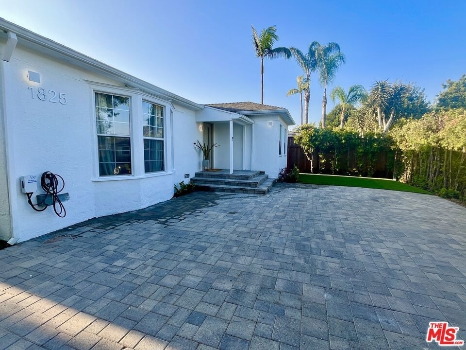 1825 Stearns Drive - Photo 1