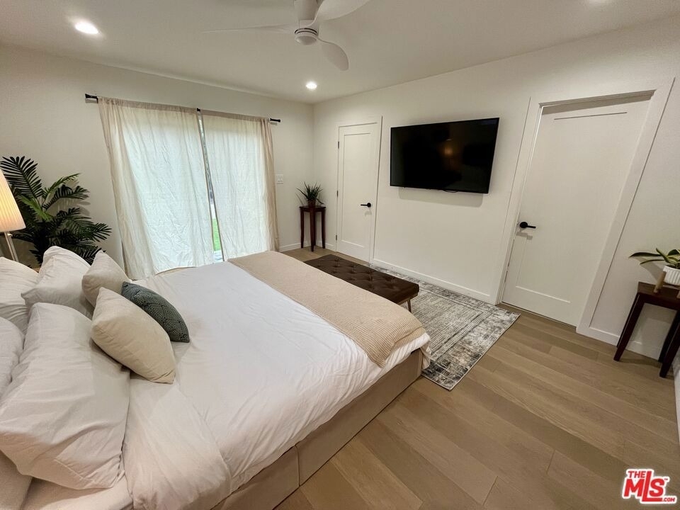 1825 Stearns Drive - Photo 11