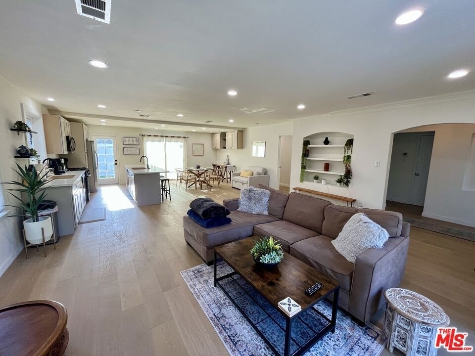 1825 Stearns Drive - Photo 27