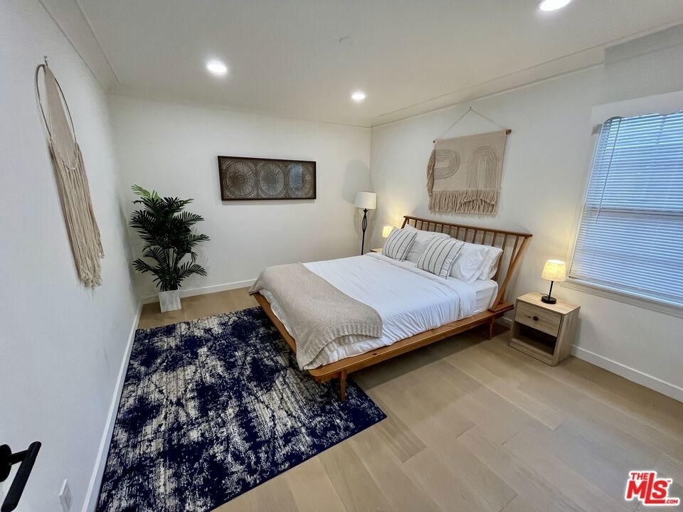 1825 Stearns Drive - Photo 16