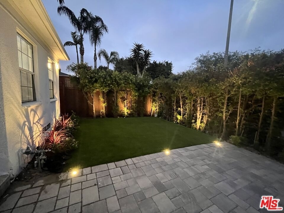 1825 Stearns Drive - Photo 31