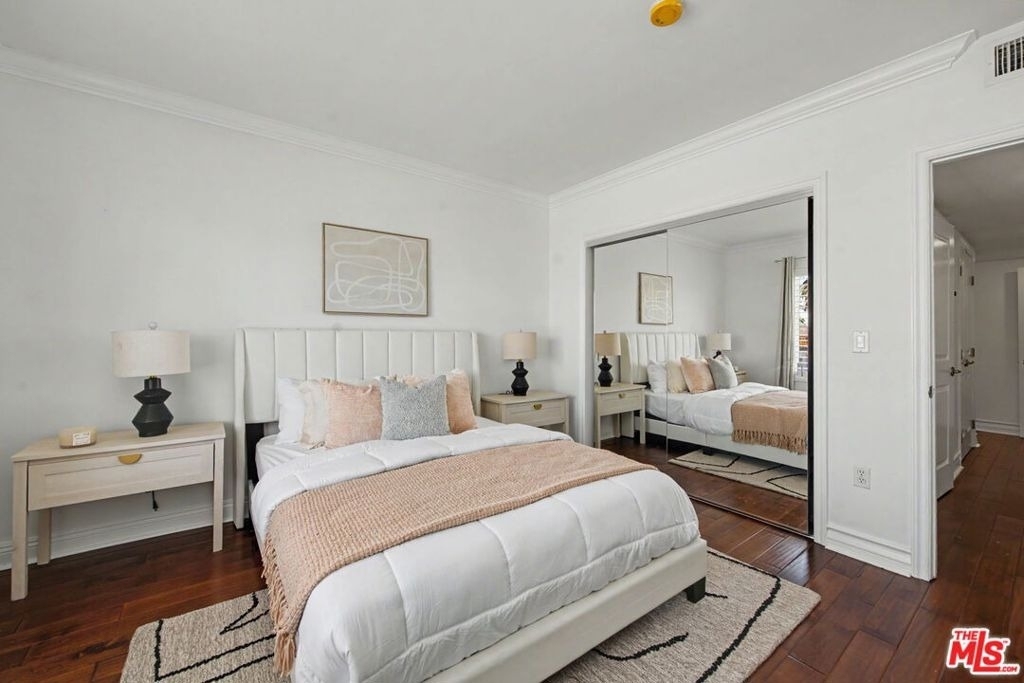 1878 Greenfield Avenue - Photo 21