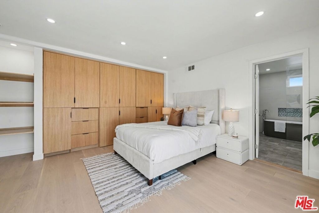 2831 Overland Avenue - Photo 25