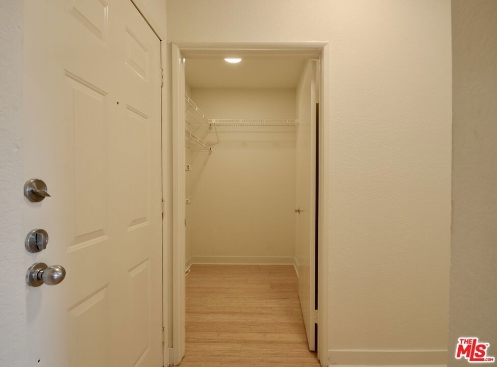 1348 N Sierra Bonita Avenue - Photo 8